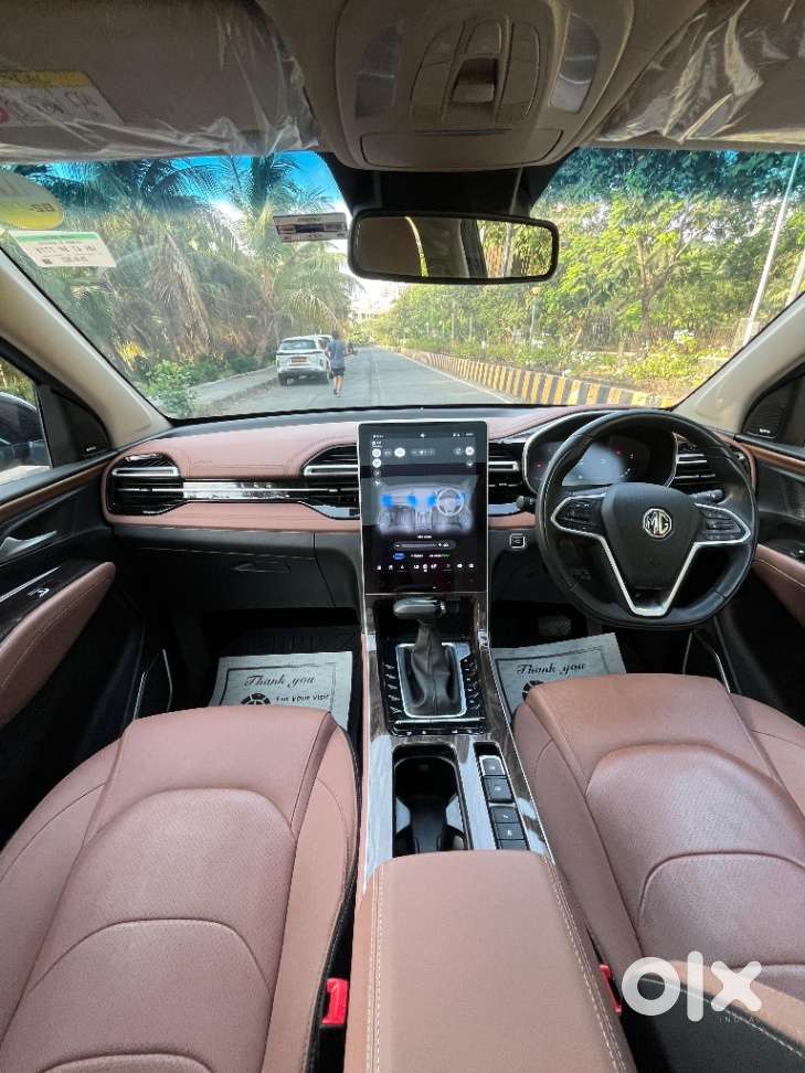 Mg Hector Plus Savvy Pro 1.5 Turbo Petrol Cvt 7 Str, 2023, Petrol
