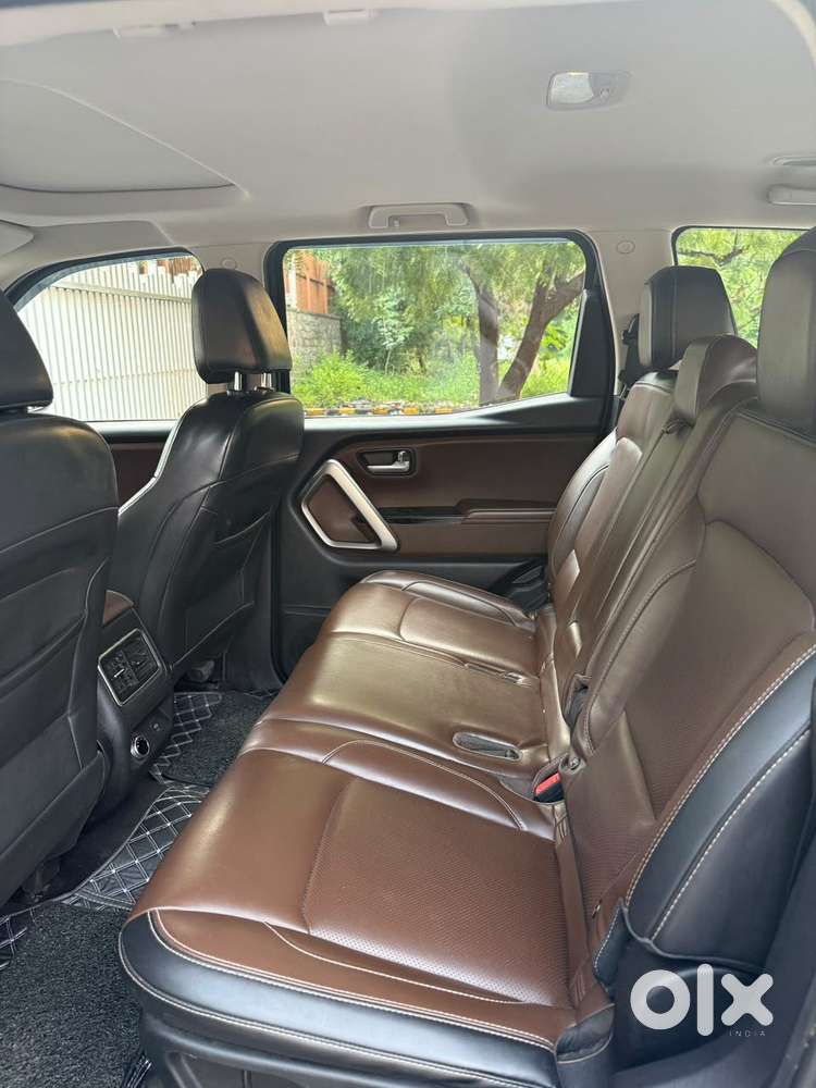 Mahindra Scorpio N Z8 L Petrol Mt 6 Str, 2023, Petrol