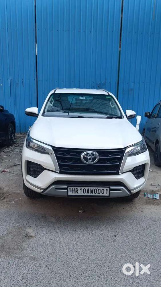 Toyota Fortuner Legender 2019