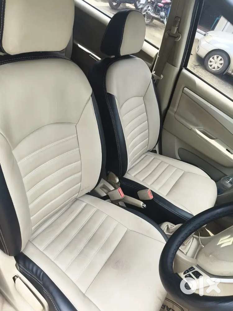 Maruti Suzuki Ertiga Zxi 2013