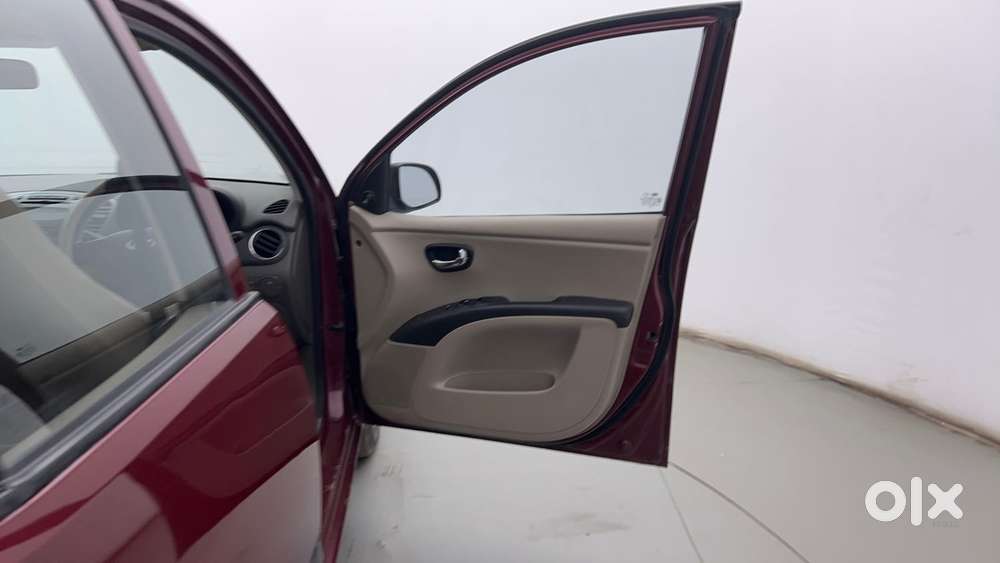 Hyundai I10 Sportz 1.1 Irde2, 2015, Petrol