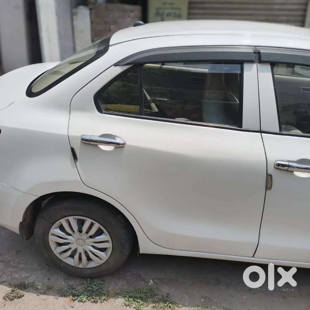 Maruti Suzuki Dzire 2018 Diesel 85000 Km Driven