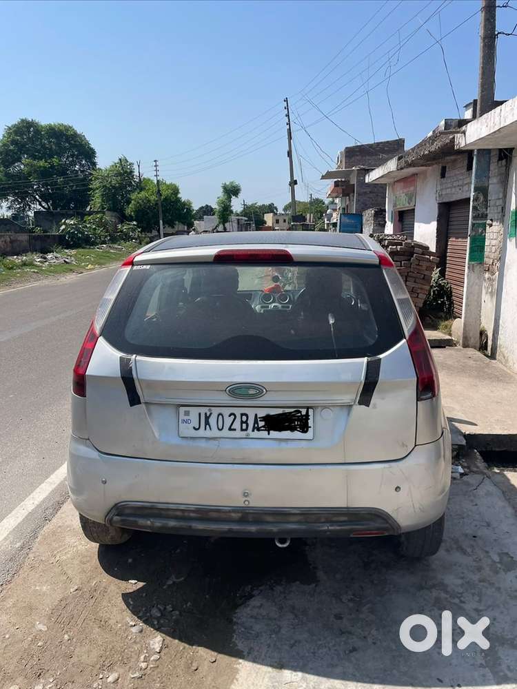Ford Figo Petrol Manual 2013