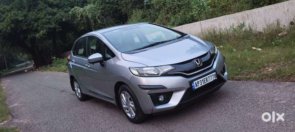 Honda Jazz V Automatic, 2018, Petrol