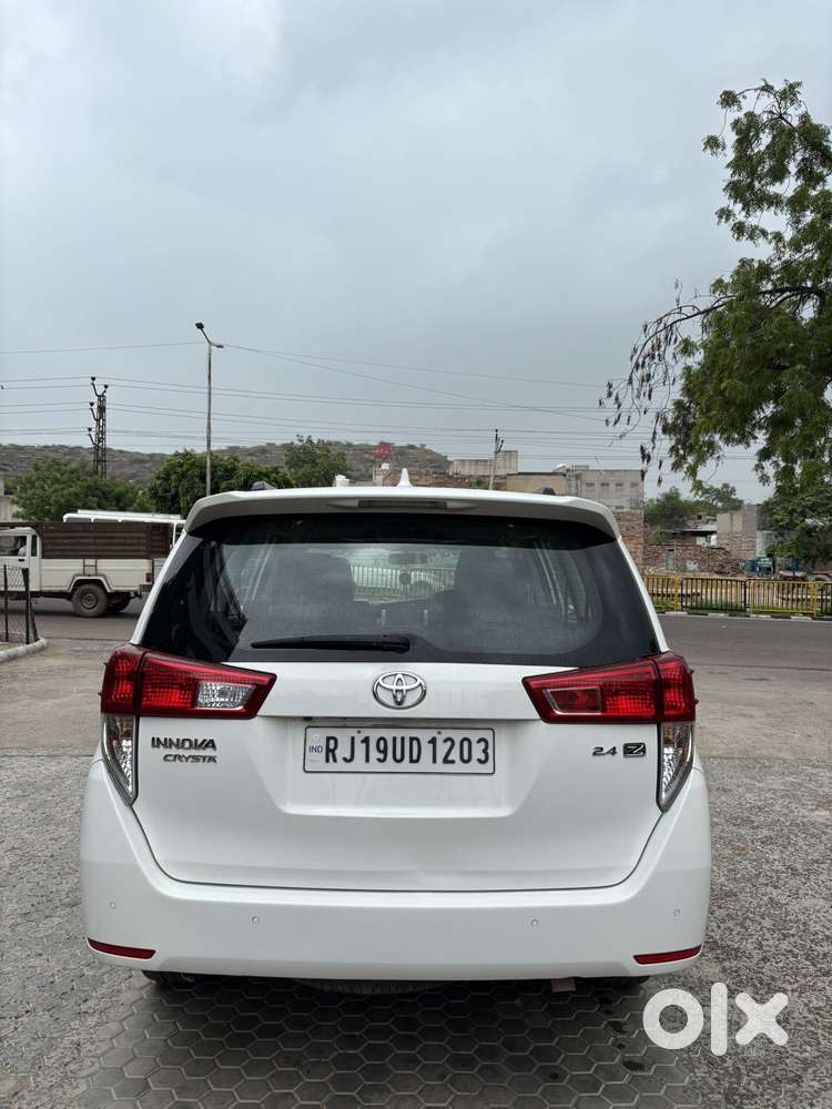 Toyota Innova Crysta Zx 2.4 Diesel 7 Seater, 2024, Diesel
