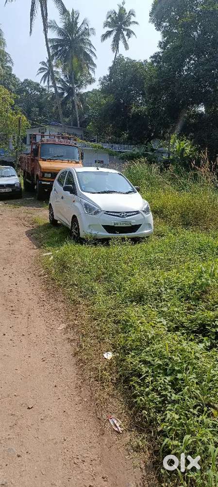 Hyundai Eon 2012 Petrol Well Maintained