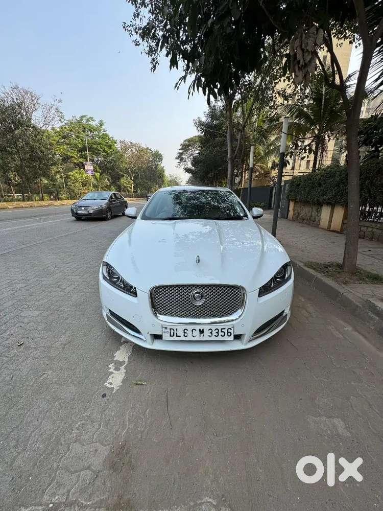 Jaguar F Type 2012 Diesel 35000 Km Driven