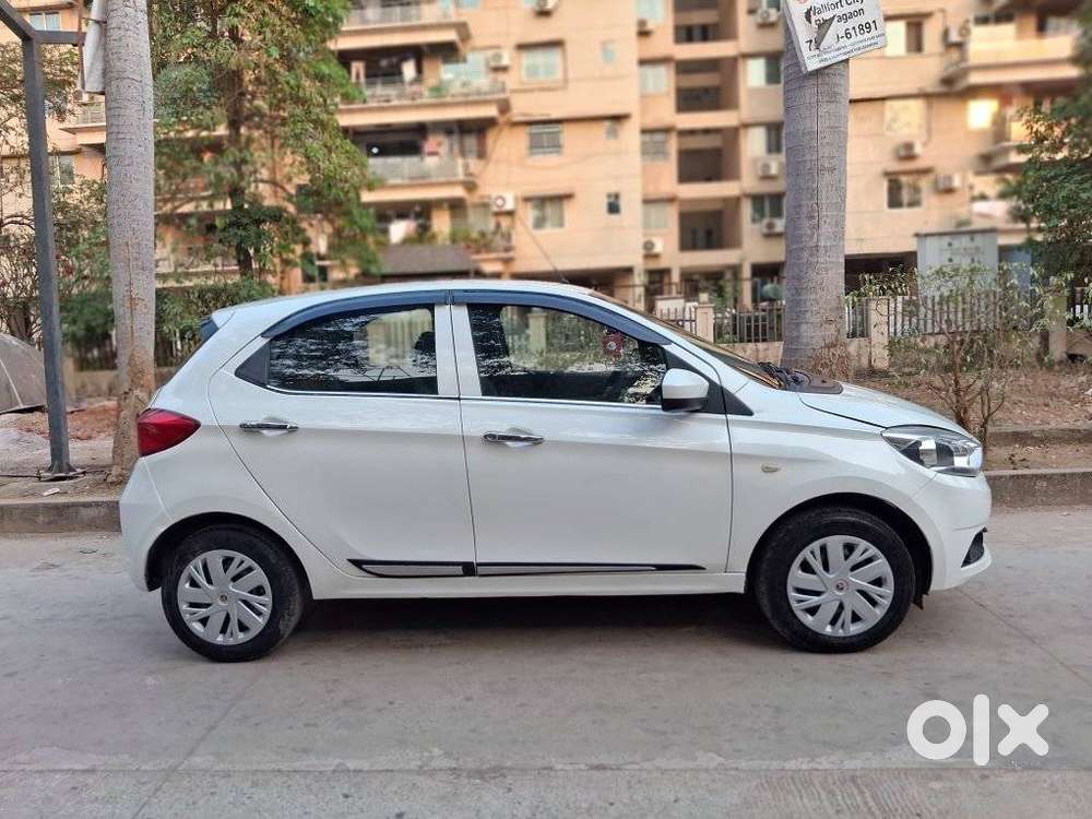Tata Tiago 1.2 Revotron Xza, 2019, Petrol