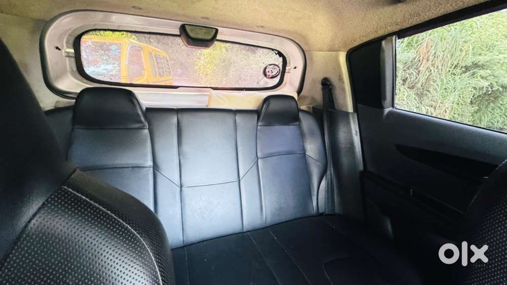 Mahindra Kuv 100 2017 Manual Petrol