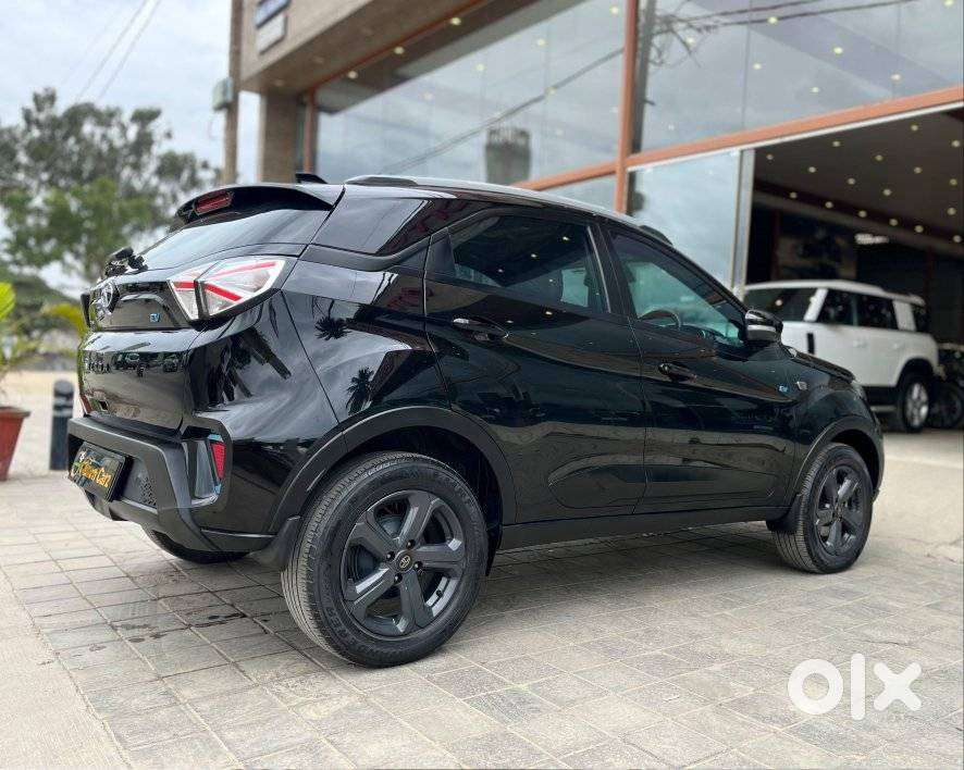 Tata Nexon Ev Xz Plus Dark Edition, 2022, Electric