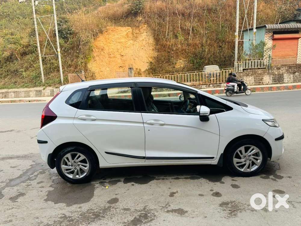 Honda Jazz 2019 Petrol Well Maintained