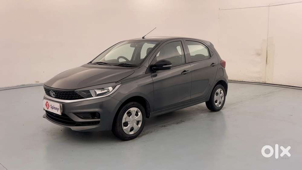 Tata Tiago 1.05 Revotorq Xt Option, 2023, Petrol