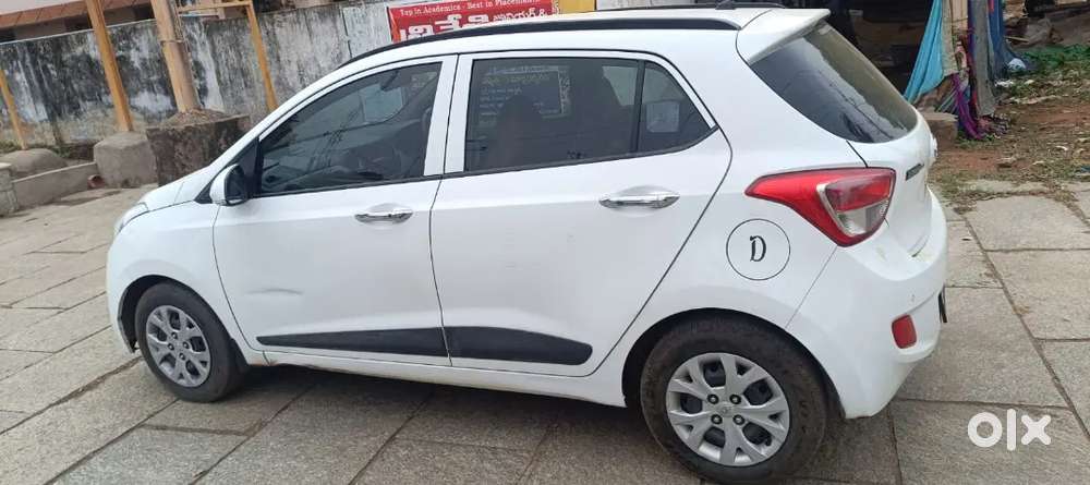 Hyundai Grand I10 2014 Diesel 115000 Km Driven