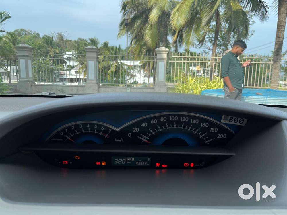 Toyota Etios Liva 2014-2016 V, 2016, Petrol