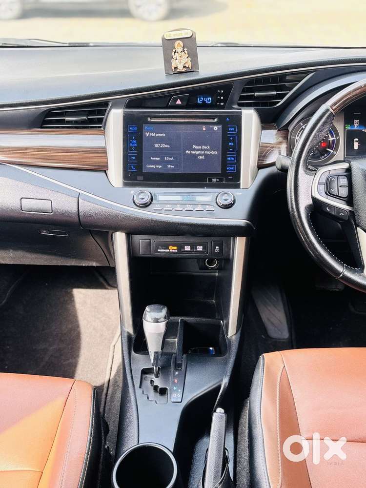 Toyota Innova Crysta 2.8 Zx At, 2017, Diesel