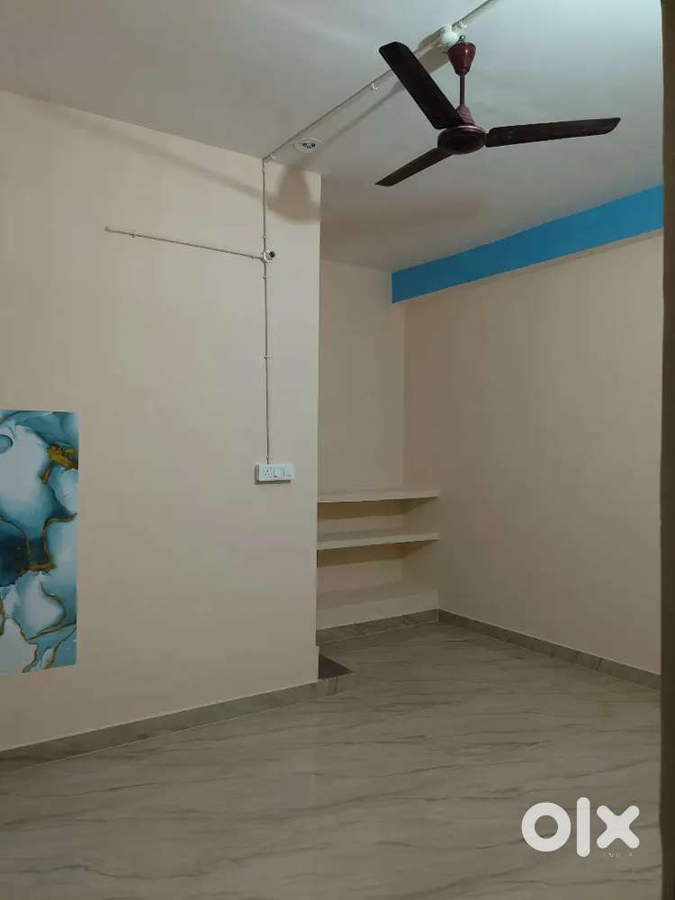 Big Rooms Available To Rent Only For Girls..