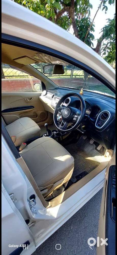 Honda Mobilio 1.5 V I- Dtec Celebration Edition, 2014, Diesel