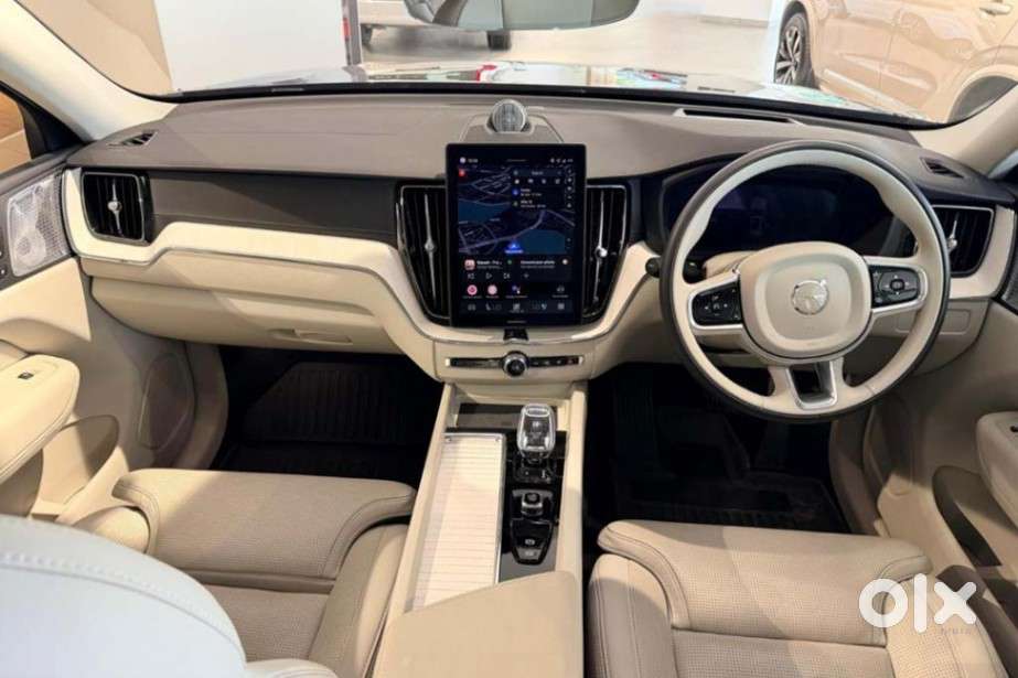 Volvo Xc60 2.0 B5 Ultimate, 2026, Petrol