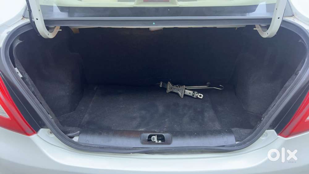 Maruti Suzuki Swift Dzire 2012-2015 1.2 Zxi, 2013, Petrol