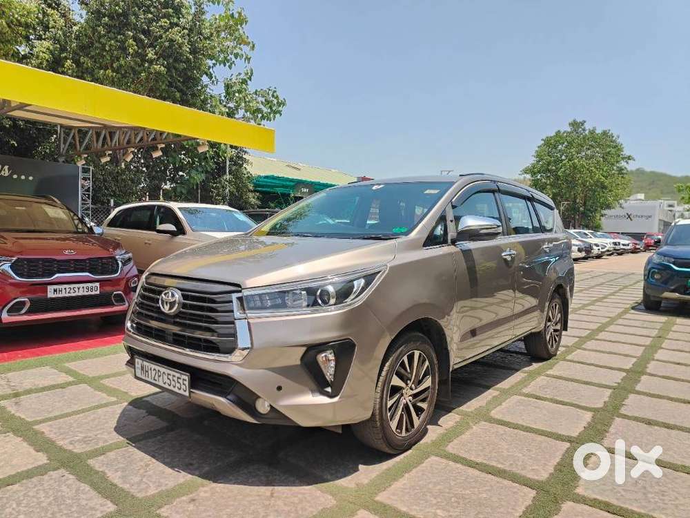 Toyota Innova Crysta 2.8z Automatic, 2017, Diesel