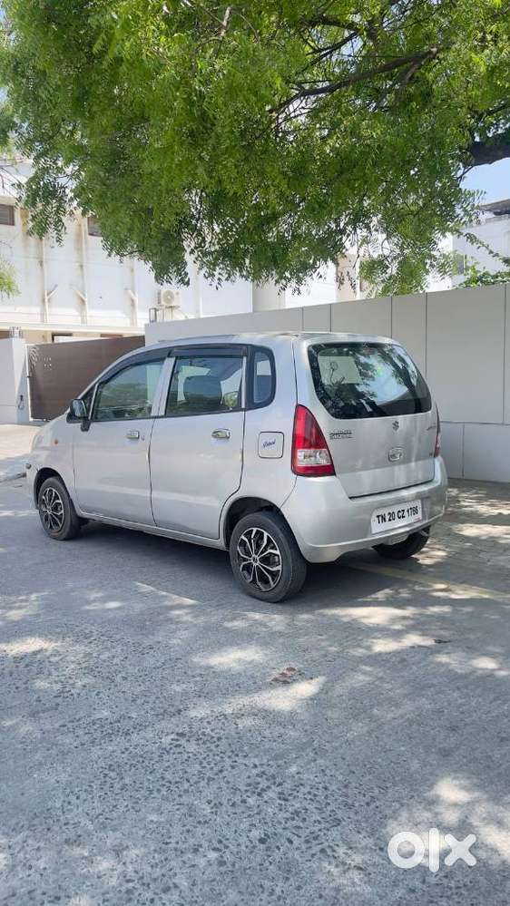 Maruti Suzuki Estilo Lxi Bs-iv, 2012, Petrol