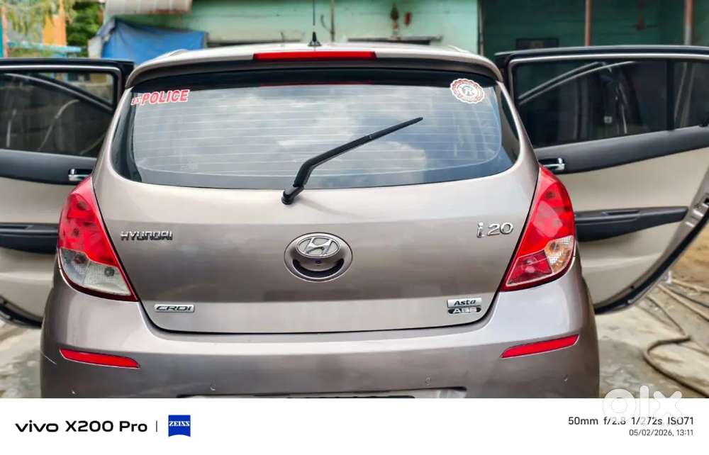 Hundai I20 Asta Very Good Condition Four Tyre New