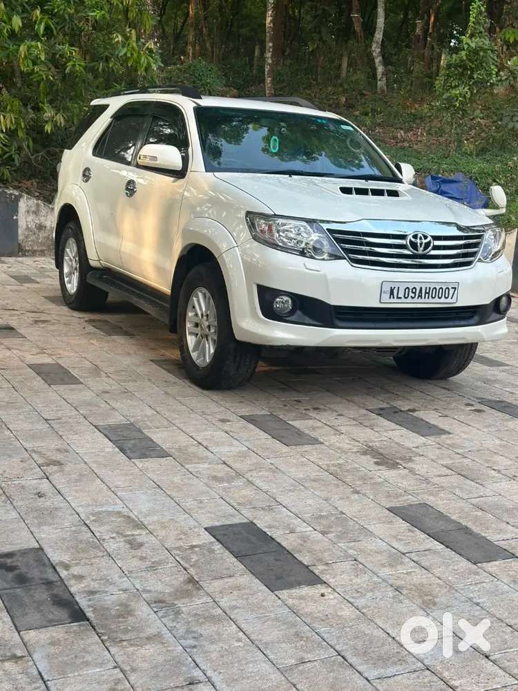 Orginal Kerala Toyota Fortuner Diesel Automatic 2014