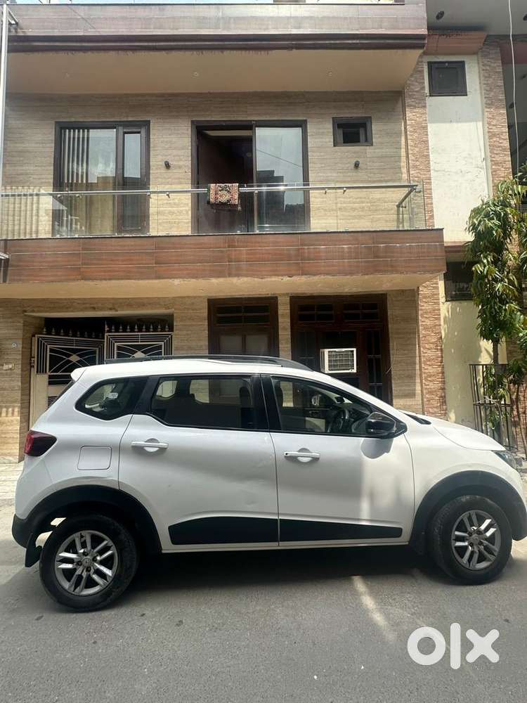 Renault Triber 2023 Petrol