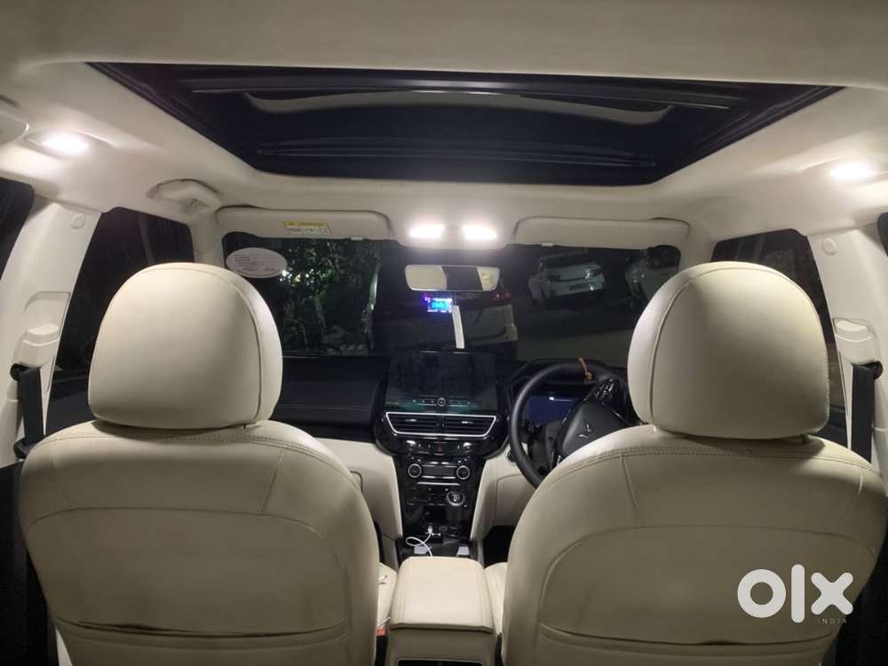 Mahindra Xuv300 Petrol 2025