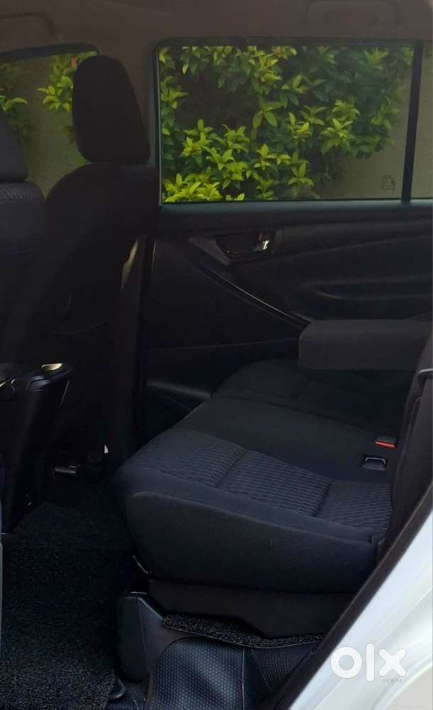 Toyota Innova Crysta 2.4 Gx Limited Edition 8 Str, 2024, Diesel