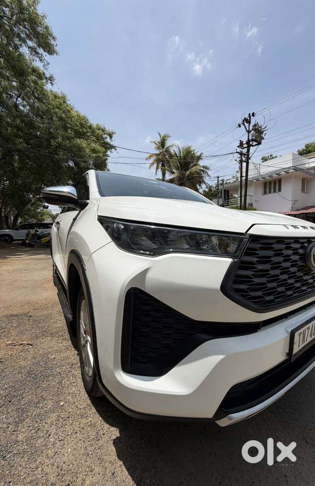 Toyota Innova Hycross 2.0 Vx Hybrid 7 Str, 2024, Petrol