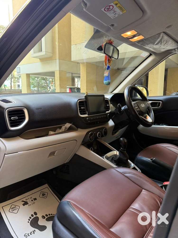 Hyundai Venue 2024 Petrol Good Condition
