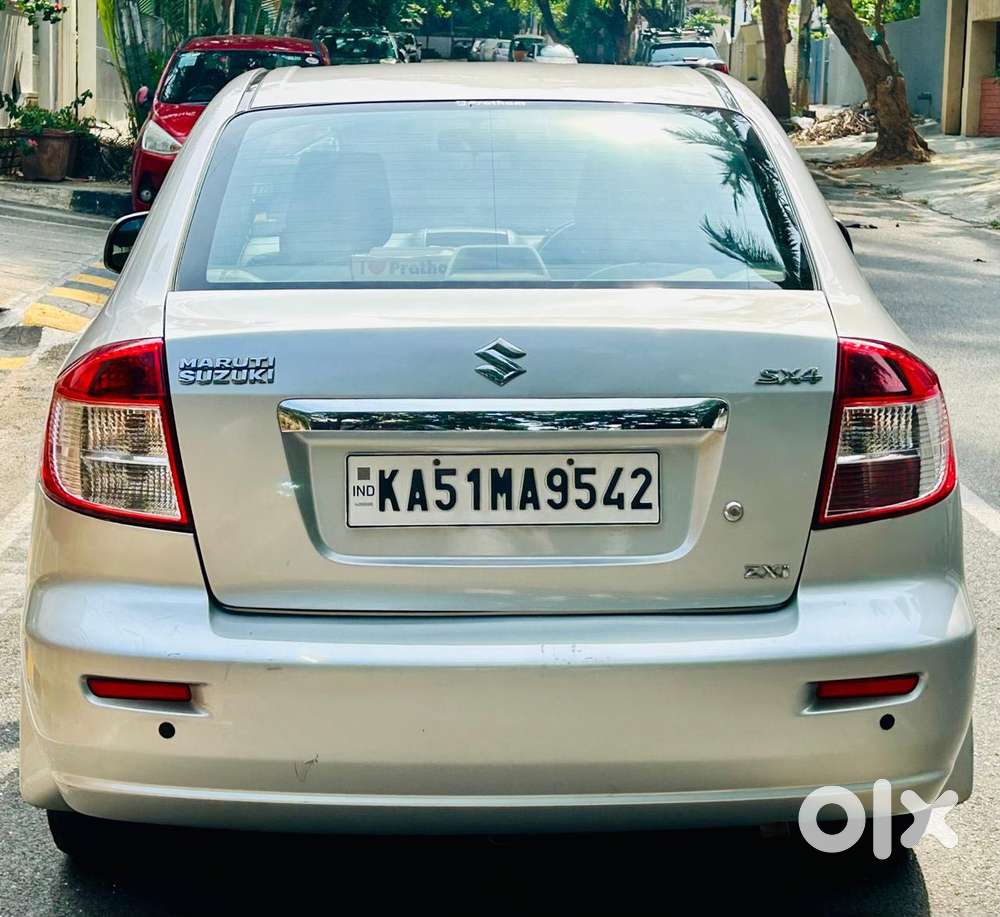 Maruti Suzuki Sx4 Zxi, 2011, Petrol