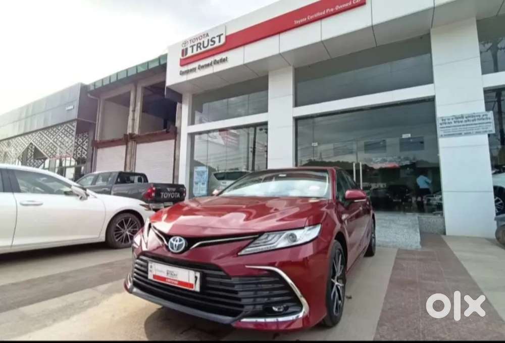 Toyota Camry Hybrid, 2024, Petrol