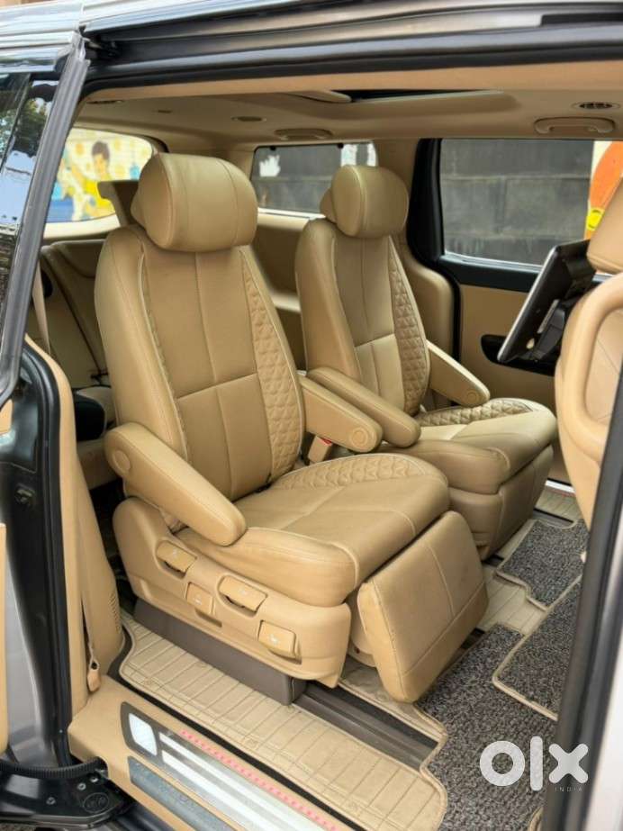 Kia Carnival Limousine Plus 7 Str, 2021, Diesel