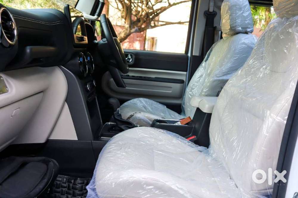 Mahindra Thar Roxx Ax7 L Petrol At 2wd, 2025, Petrol