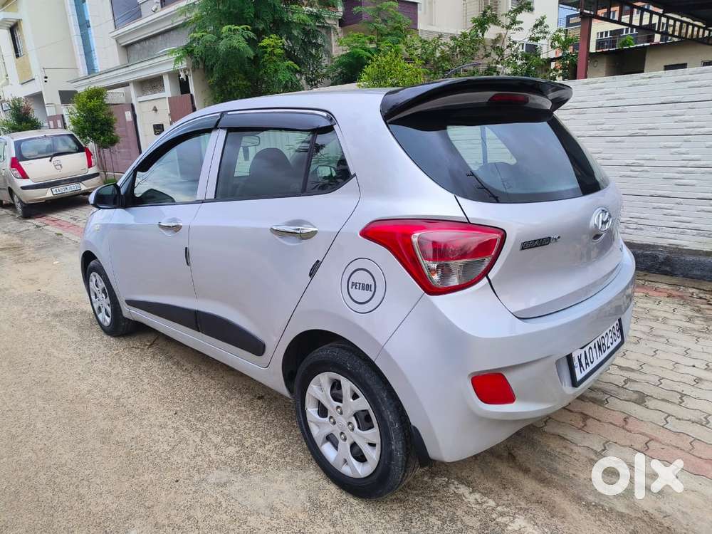 Hyundai Grand I10 Magna O At Petrol, 2014, Petrol