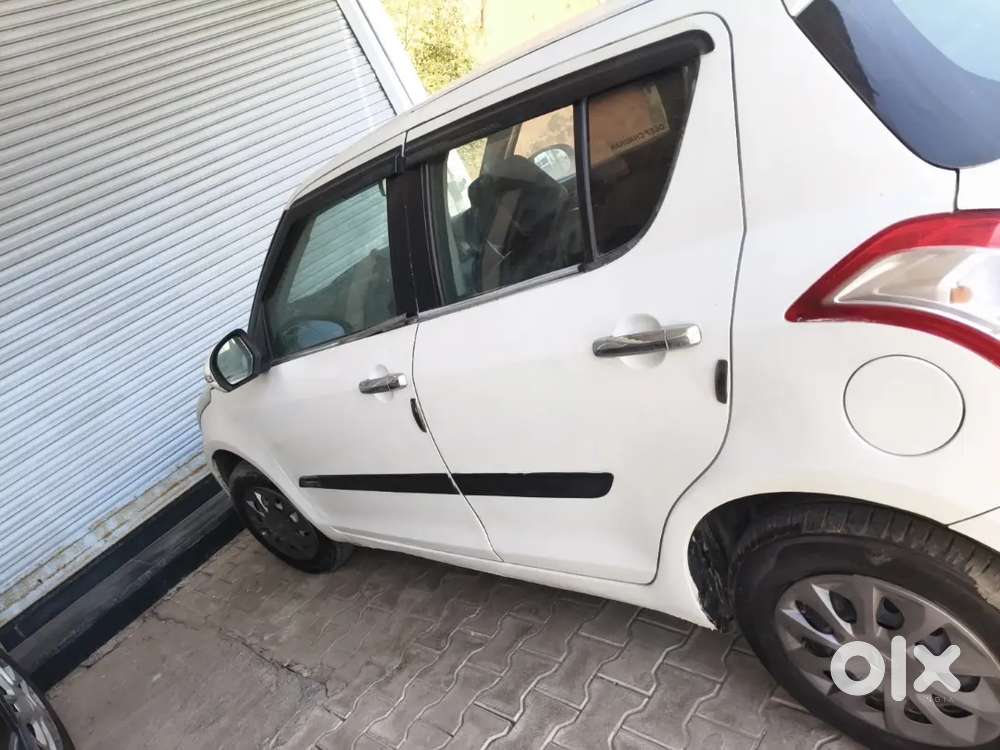Maruti Suzuki Swift 2014 Cng & Hybrids 130000 Km Driven