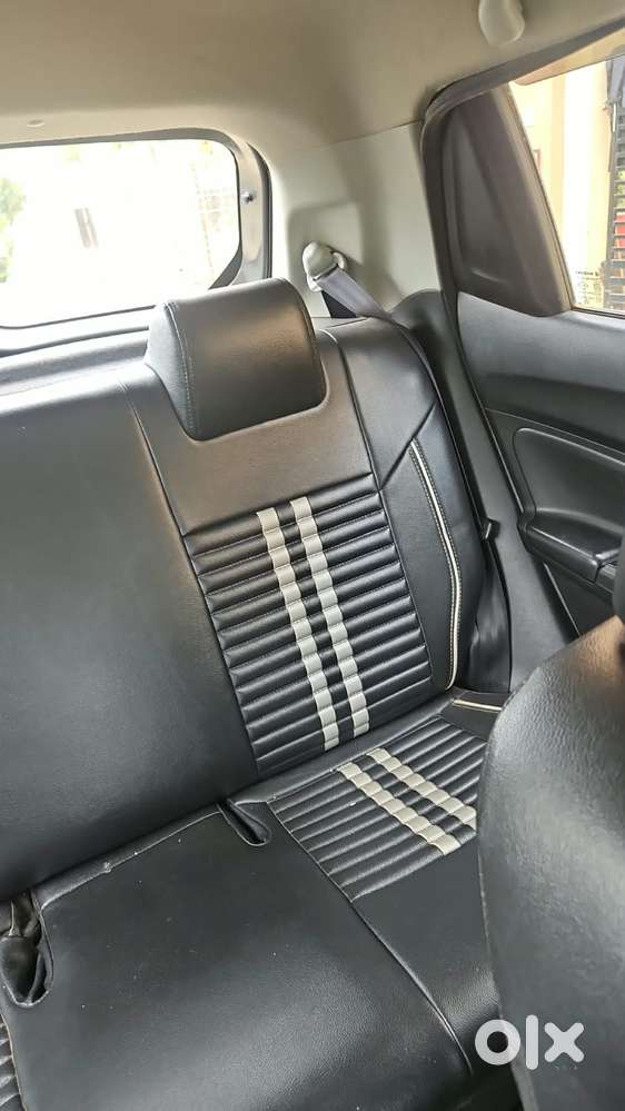Maruti Suzuki Swift Vxi + Manual, 2019, Petrol