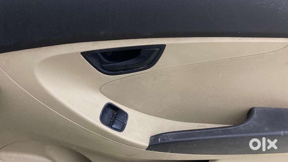 Hyundai Eon Magna +, 2015, Petrol