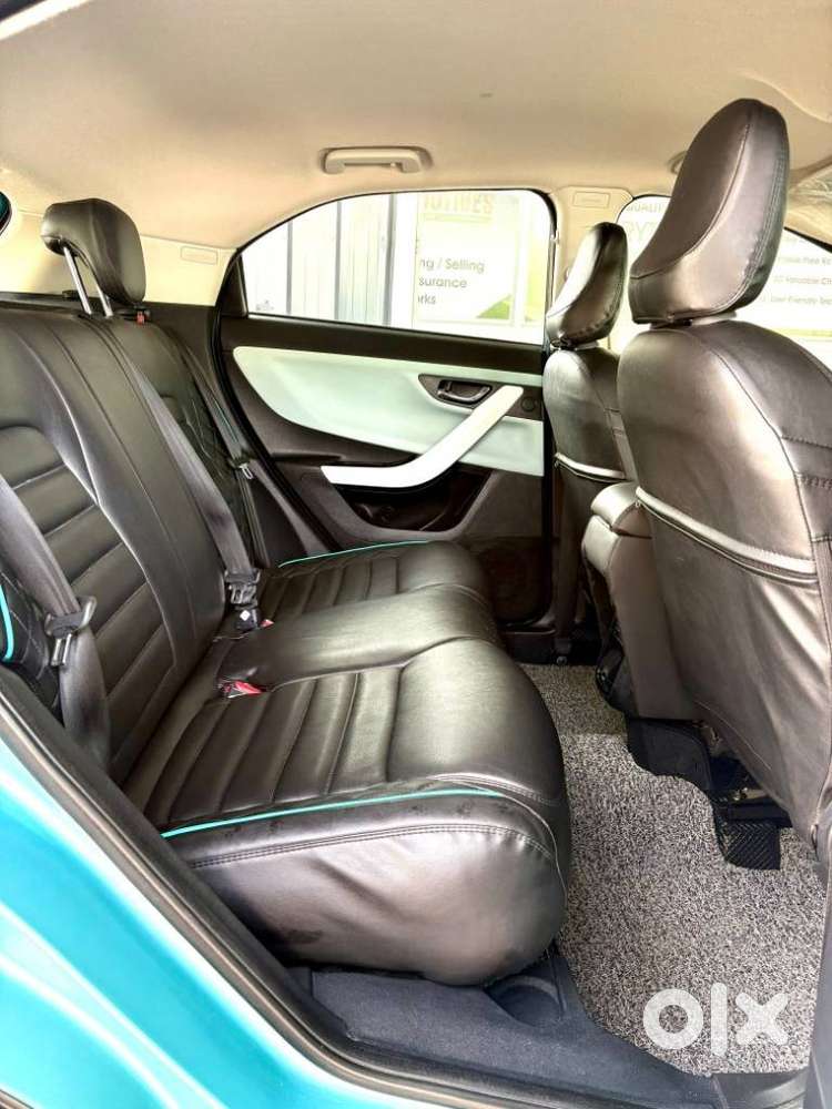 Tata Nexon Creative Plus 1.2 Revotron Petrol 6 Amt Dt, 2024, Petrol