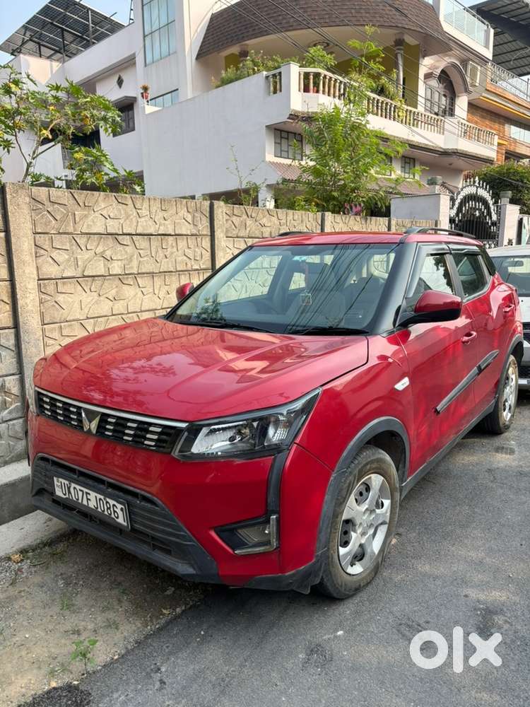 Mahindra Limited Xuv300 W6 Pm Bs6 Amt