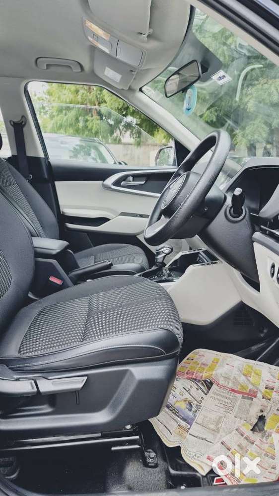 Kia Carens 1.5 Prestige Plus 7 Str Imt, 2022, Petrol
