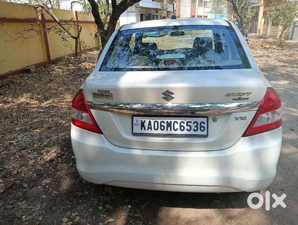 'maruti Suzuki Swift Dzire 2015 Petrol 79000 Km Driven'