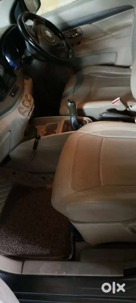 Maruti Suzuki Ertiga Vxi 2021 Model
