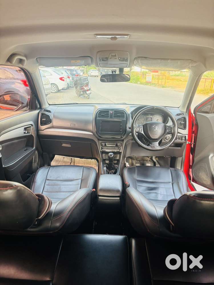 Maruti Suzuki Brezza Zdi+ Dual Tone, 2017, Diesel