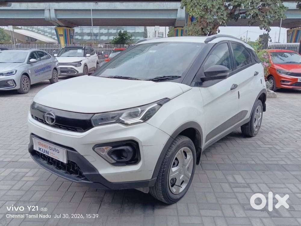 Tata Nexon 1.2 Revotron Xm Plus (s), 2023, Petrol