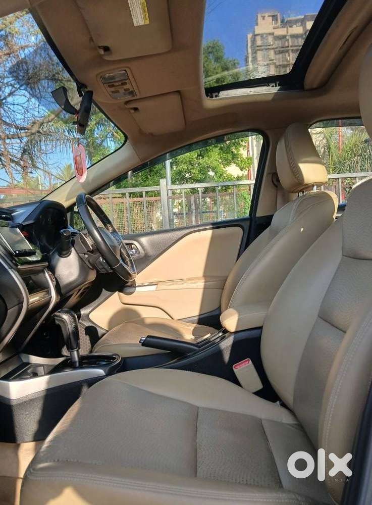 Honda City V At Sunroof, 2015, Petrol