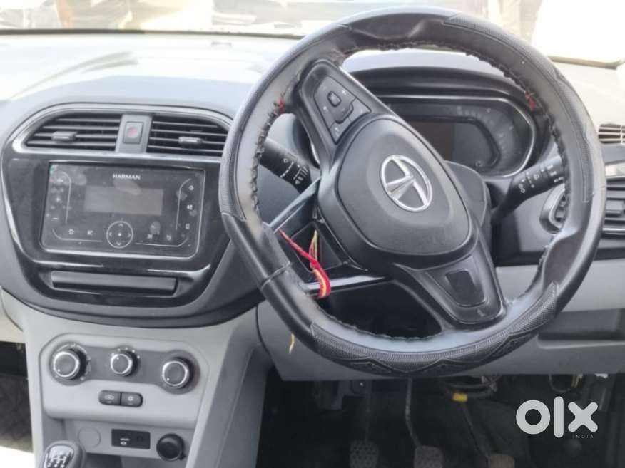 Tata Tiago 1.2 Revotron Xt (o), 2023, Petrol