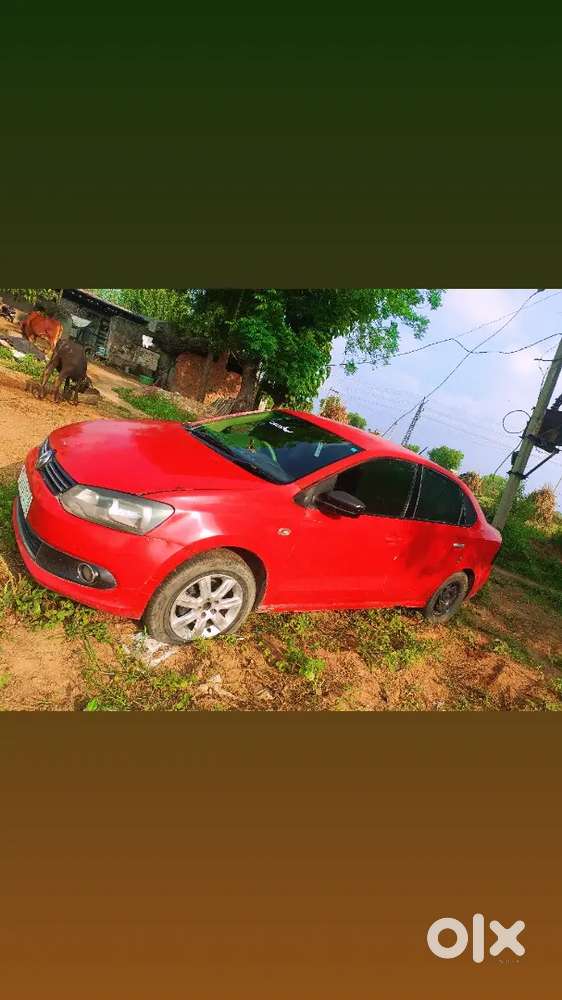 Volkswagen Vento 1.6 Highline 2013